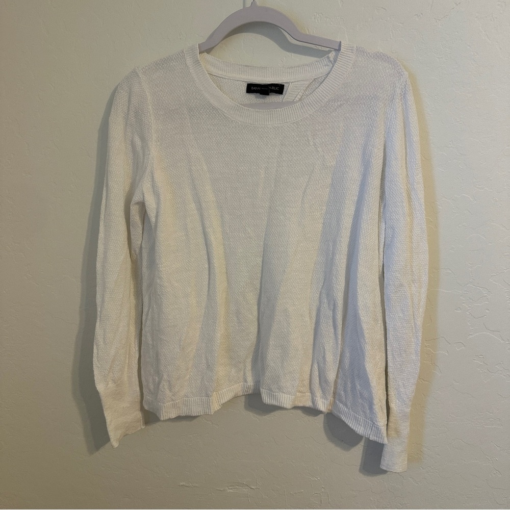 Banana Republic White Long Sleeve Crewneck Sweater